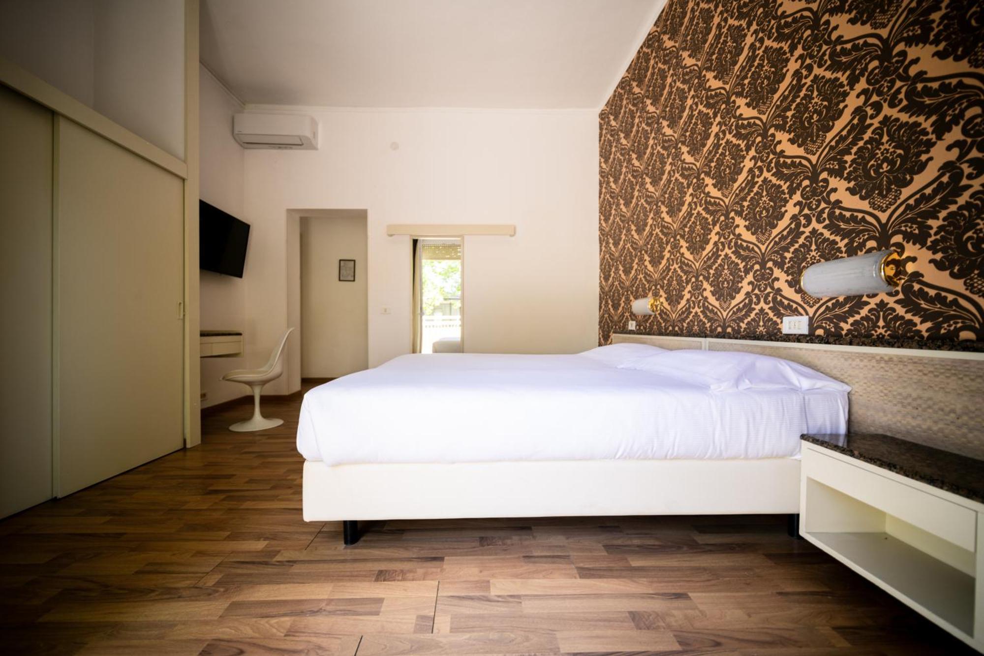 Hotel Rosabianca Rimini Exteriör bild