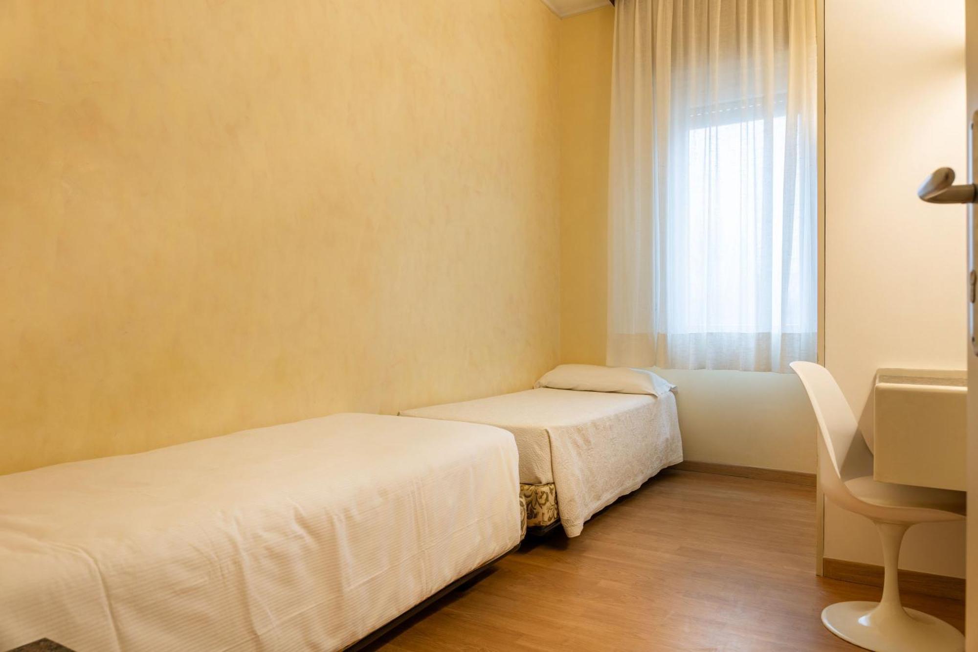 Hotel Rosabianca Rimini Exteriör bild