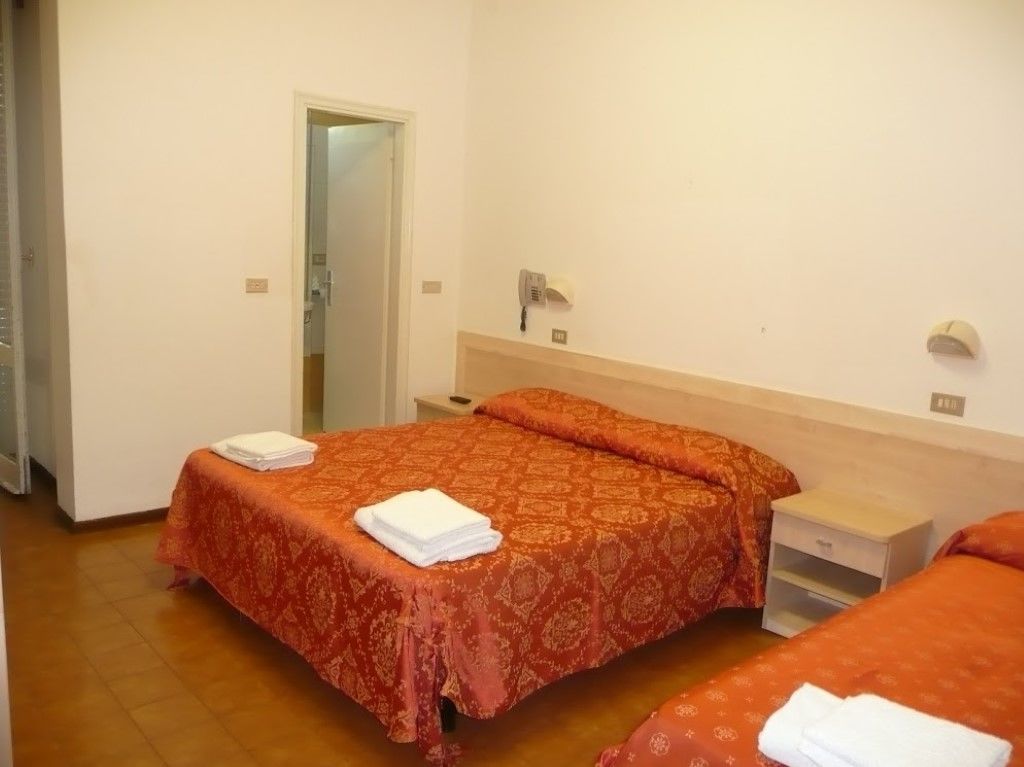 Hotel Rosabianca Rimini Exteriör bild